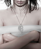 Knuck Necklace